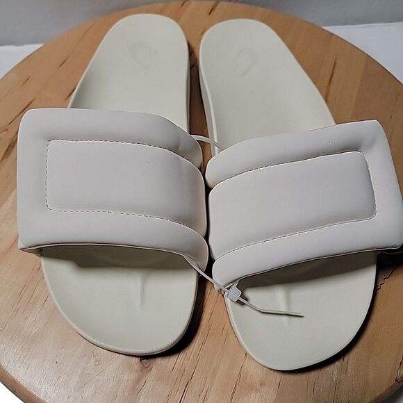 OluKai Sunbeam Slide Women’s Comfort Sandal Off‑White Size 10 Puff Strap - Picture 2 of 4